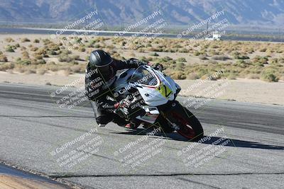 media/Oct-26-2025-Race Pace (Sun) [[c1447ca738]]/Verified/1-Turn 9 Inside (930am)/